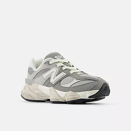 9060 scarpe